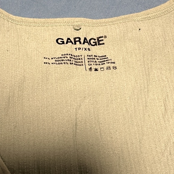 Garage tank top - Picture 3 of 3